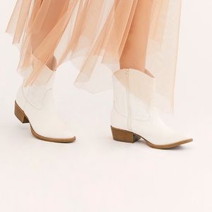 NWOT Free People vegan Ranch Boot (white)